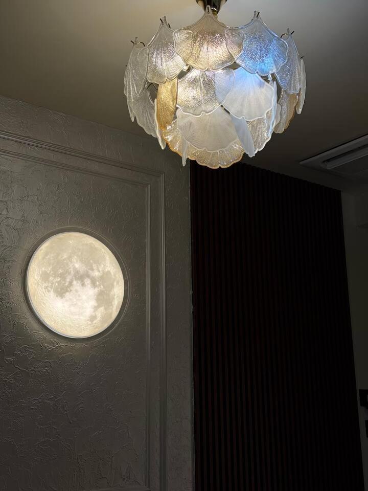 Elegant Hideaway - 39th Floor